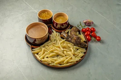 Галушки с сушеной колбасой